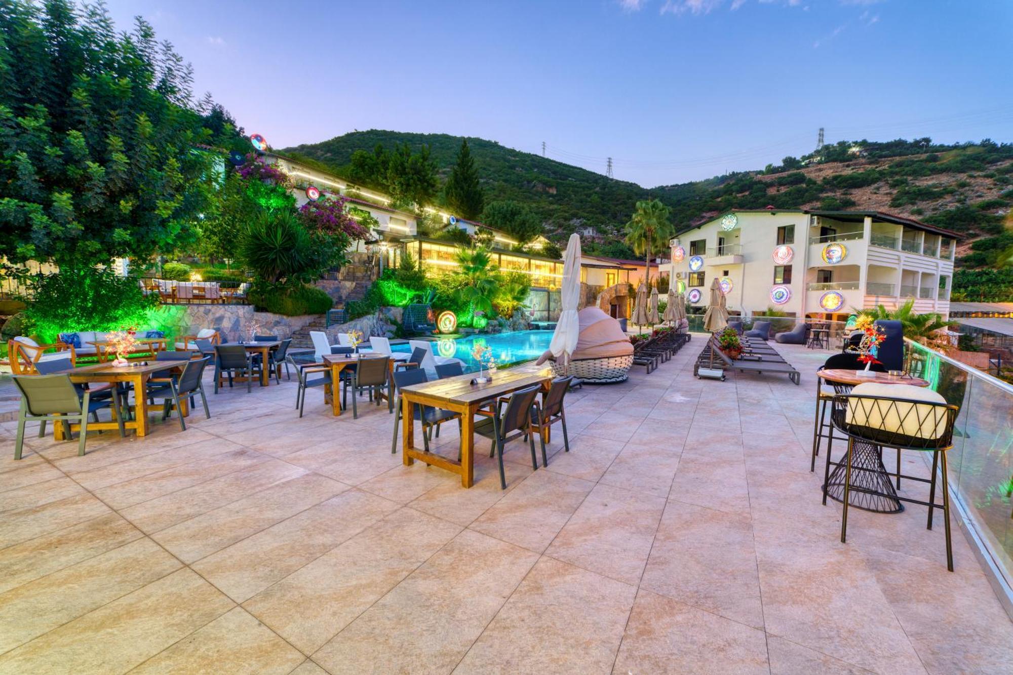 Illusion Beach & Clubhotel - Adults Only Alanya Exterior photo