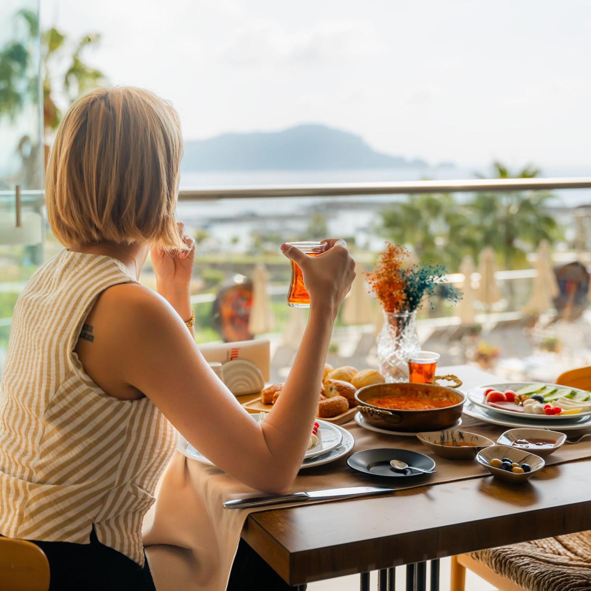 Illusion Beach & Clubhotel - Adults Only Alanya Exterior photo